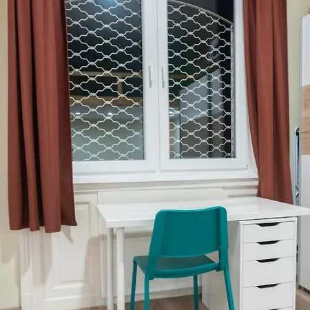 Апартаменты Cozy & Quiet Near Kiraly Street, Ac, Perfect For 4 Guests! Будапешт