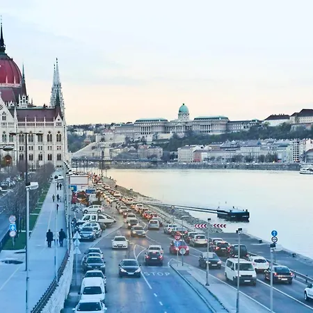 Cozy & Quiet Near Kiraly Street, Ac, Perfect For 4 Guests! * Budapešť
