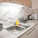 Cozy & Quiet Near Kiraly Street, Ac, Perfect For 4 Guests! Budapest
