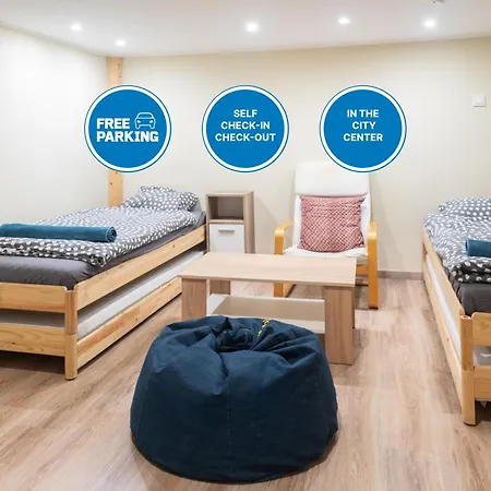 Appartement Cozy & Quiet Near Kiraly Street Free Parking, Ac, Perfect For 4 Guests!